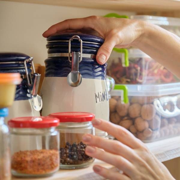 kitchen pantry